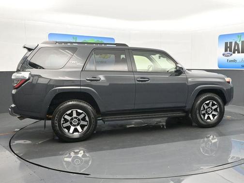 2024 Toyota 4Runner TRD Off Road