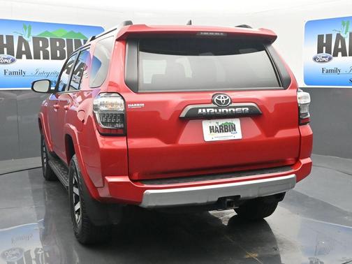 2024 Toyota 4Runner TRD Off Road