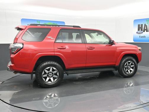 2024 Toyota 4Runner TRD Off Road