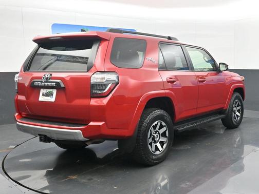 2024 Toyota 4Runner TRD Off Road