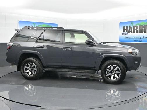2024 Toyota 4Runner TRD Off Road