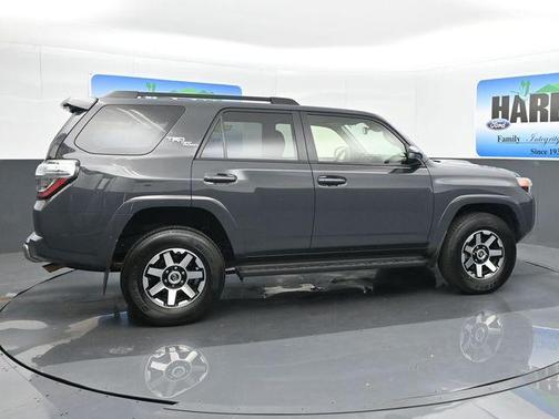 2024 Toyota 4Runner TRD Off Road