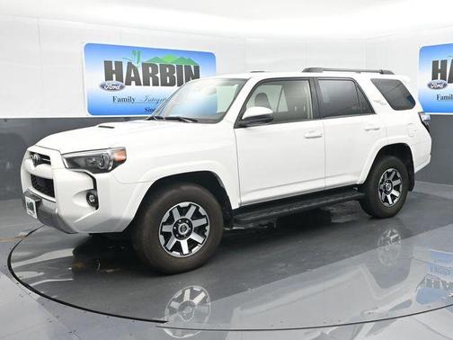 2024 Toyota 4Runner TRD Off Road