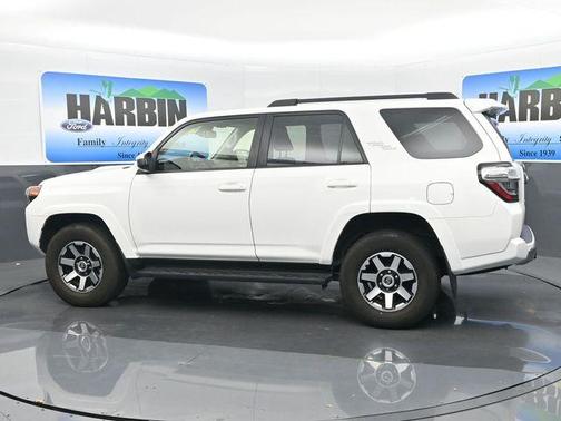 2024 Toyota 4Runner TRD Off Road