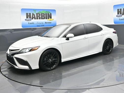 Pearl 2021 Toyota Camry XSE