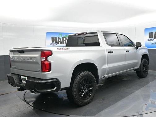 Silver Ice Metallic 2022 Chevrolet Silverado 1500 LT Trail Boss