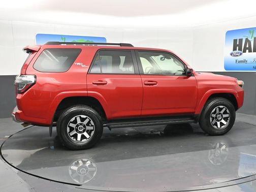 2024 Toyota 4Runner TRD Off Road