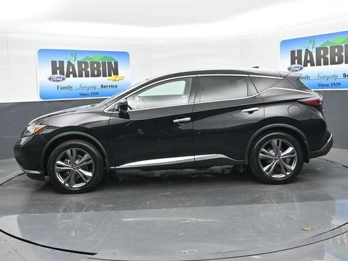 2023 Nissan Murano Platinum