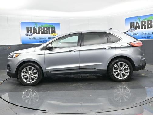 Silver Metallic 2024 Ford Edge Titanium