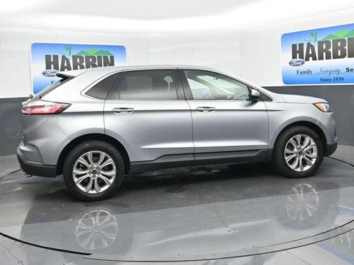 Silver Metallic 2024 Ford Edge Titanium