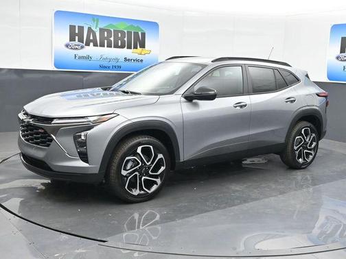 Sterling Gray Metallic 2026 Chevrolet Trax 2RS