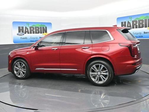 Infrared 2022 Cadillac XT6 Premium Luxury FWD