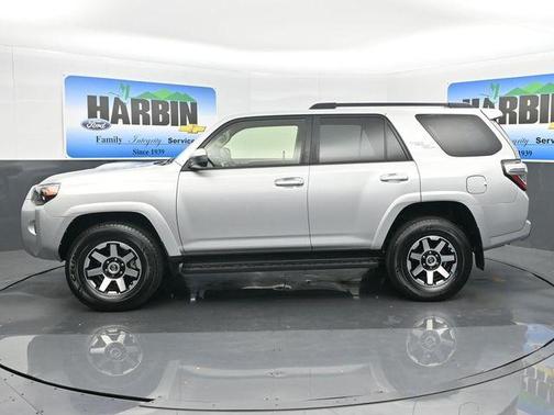 2024 Toyota 4Runner TRD Off Road