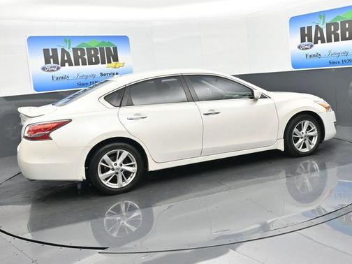 2014 Nissan Altima 2.5 SV