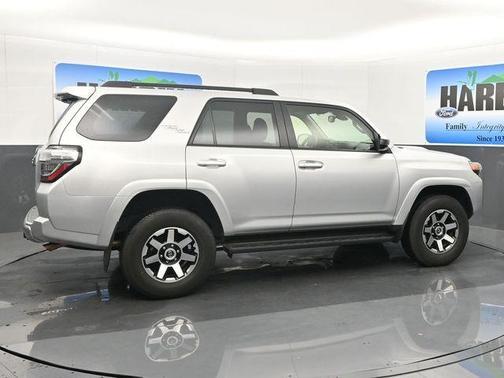 2024 Toyota 4Runner TRD Off Road
