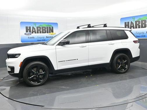 Bright White Clearcoat 2023 Jeep Grand Cherokee L Limited