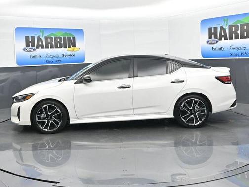 White 2025 Nissan Sentra SR