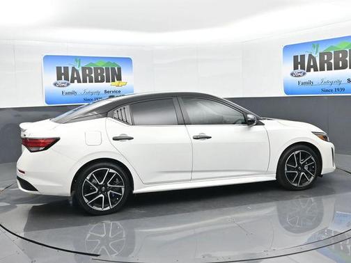 White 2025 Nissan Sentra SR