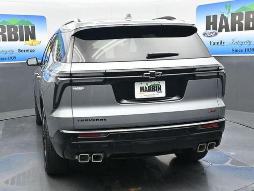 Sterling Gray Metallic 2026 Chevrolet Traverse RS