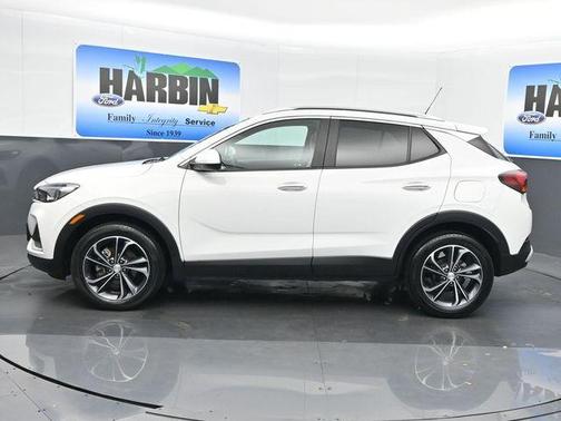 Summit White 2022 Buick Encore GX Select