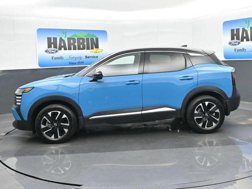 Blue Metallic 2025 Nissan Kicks SR