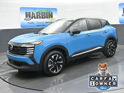 Blue Metallic 2025 Nissan Kicks SR
