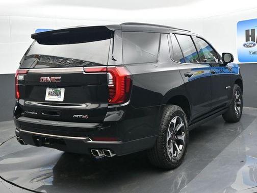 Onyx Black 2025 GMC Yukon AT4 Ultimate