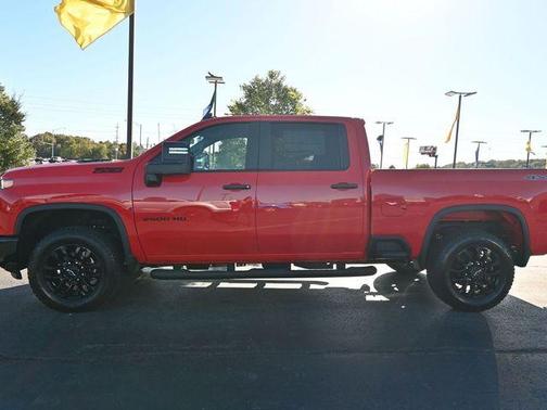 2026 Chevrolet Silverado 2500 Custom