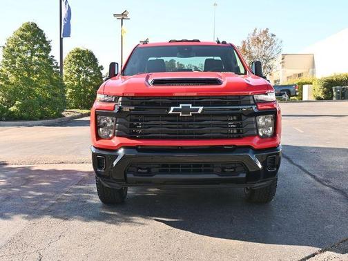 2026 Chevrolet Silverado 2500 Custom