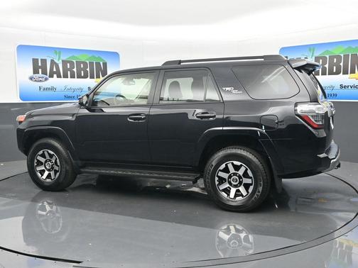 2024 Toyota 4Runner TRD Off Road