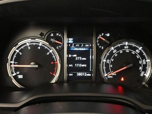 2024 Toyota 4Runner TRD Off Road