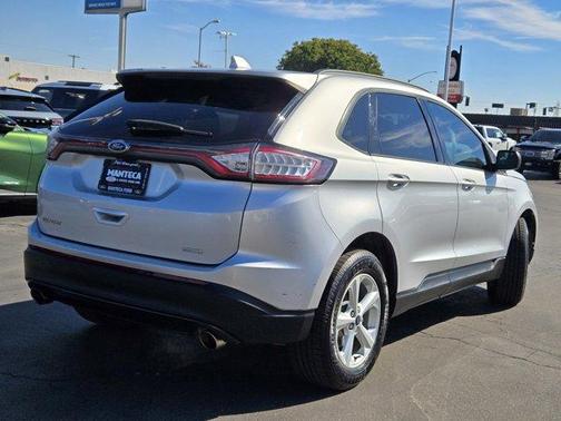 2015 Ford Edge SE