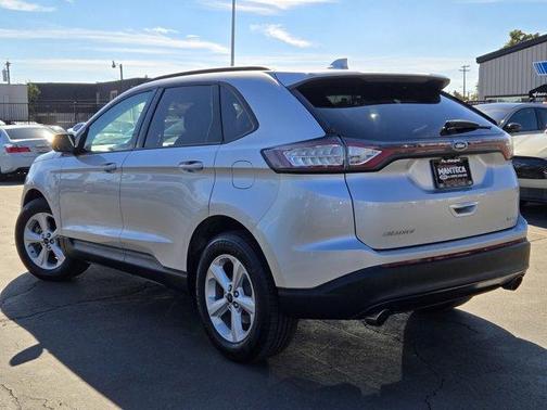2015 Ford Edge SE