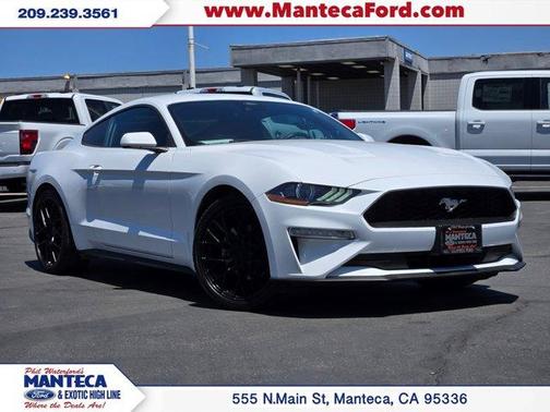 2021 Ford Mustang EcoBoost