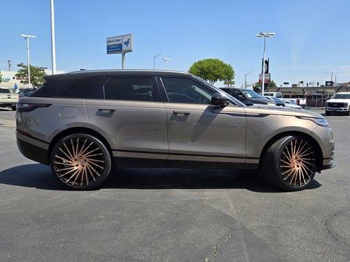 2018 Land Rover Range Rover Velar P250 SE R-Dynamic