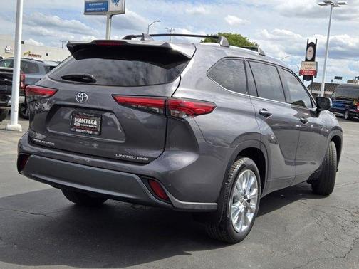 2021 Toyota Highlander Limited