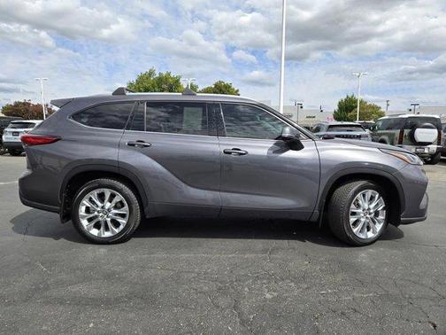 2021 Toyota Highlander Limited