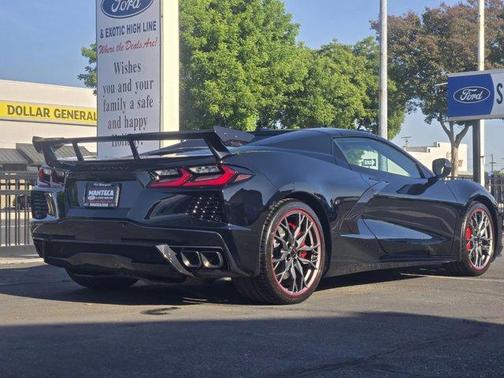 Black 2024 Chevrolet Corvette Stingray w/3LT