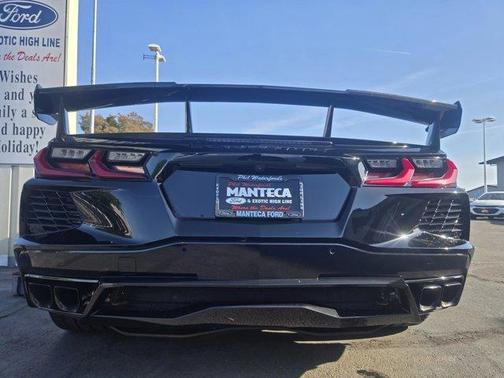 Black 2024 Chevrolet Corvette Stingray w/3LT