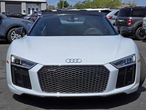 2018 Audi R8 5.2 quattro Plus