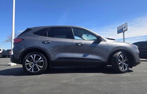 Carbonized Gray Metallic 2022 Ford Escape SE
