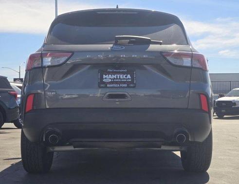 Carbonized Gray Metallic 2022 Ford Escape SE