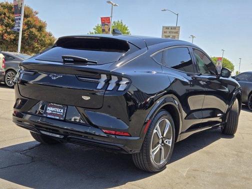 2021 Ford Mustang Mach-E California Route 1