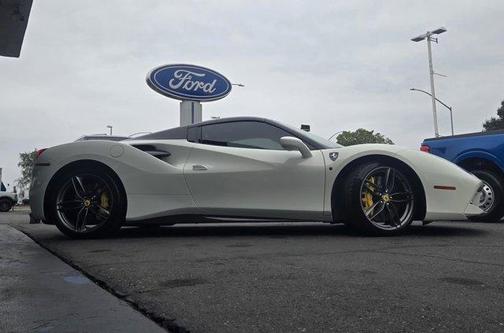 2018 Ferrari 488 Spider Base