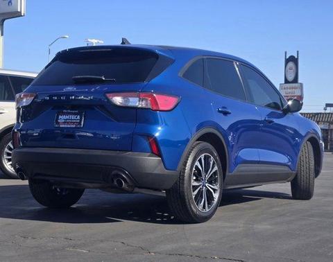 Blue 2022 Ford Escape SE