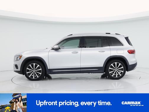 White 2021 Mercedes-Benz GLB 250