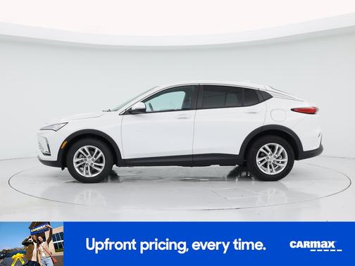 White 2024 Buick Envista Preferred