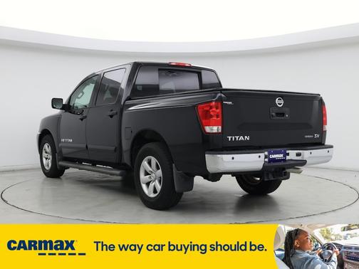 2014 Nissan Titan SV