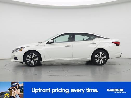 2022 Nissan Altima SV