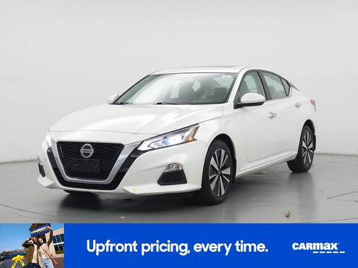 2022 Nissan Altima SV